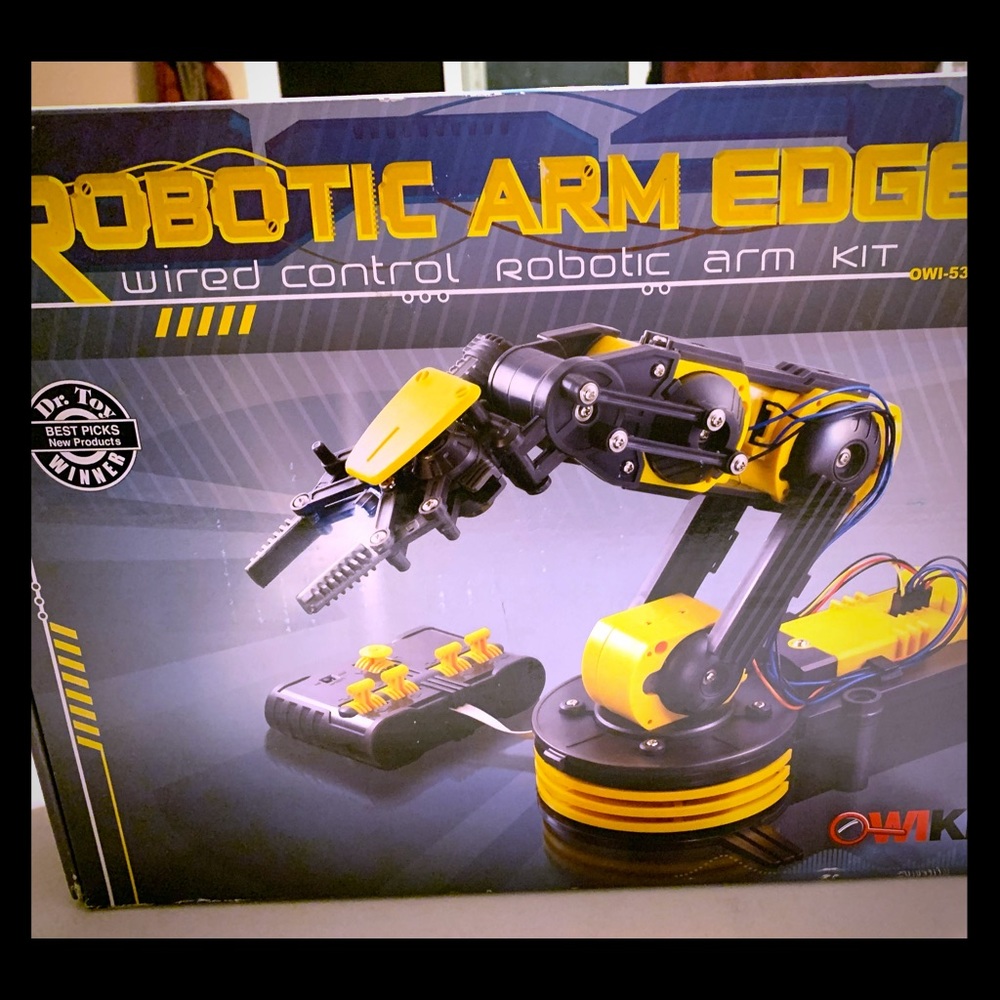 Robot arm edge